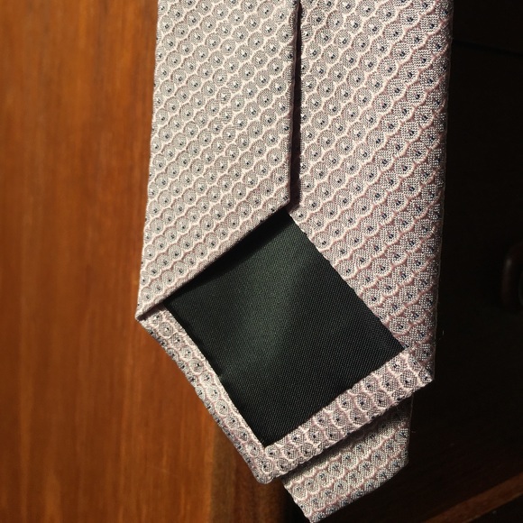 Kenneth Cole Reaction men’s tie - Picture 4 of 5